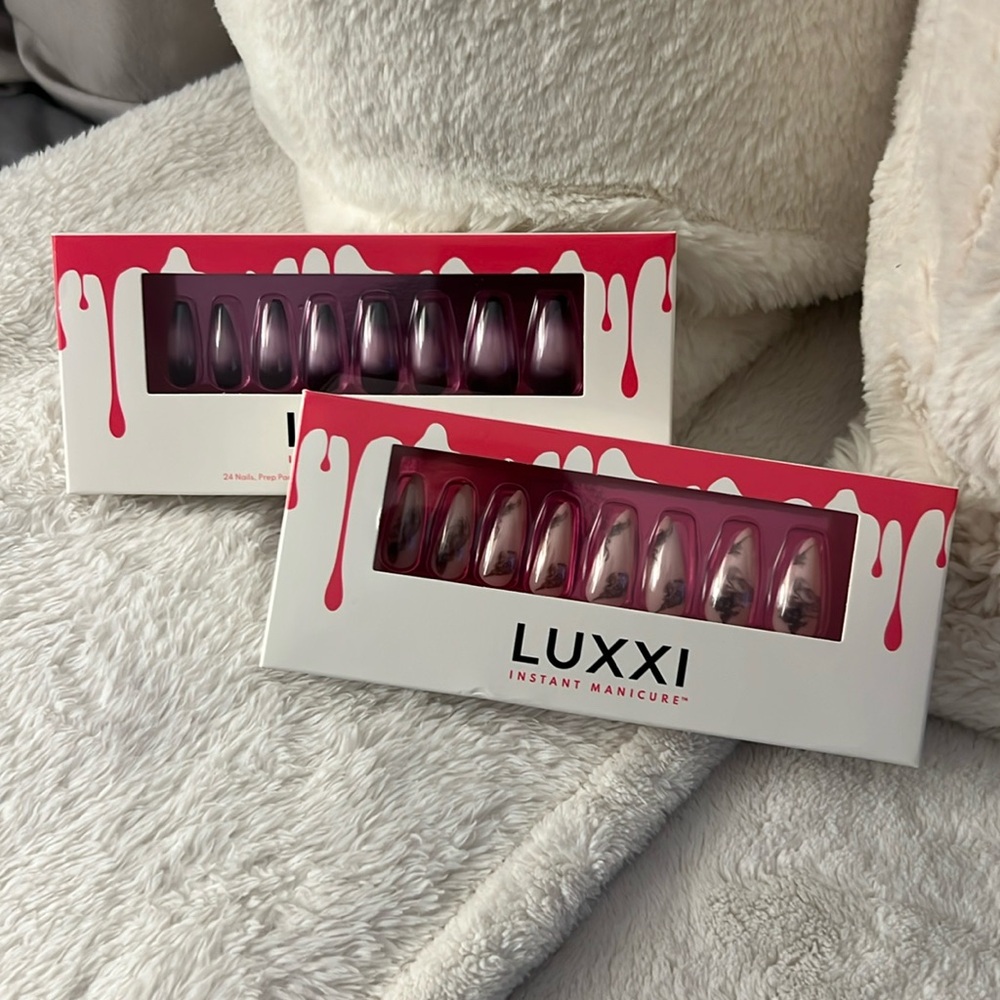 2 SETS OF LUXXI PRESS IN NAILS BRAND NEW INSTANT MANICURE RETAILS $16 each